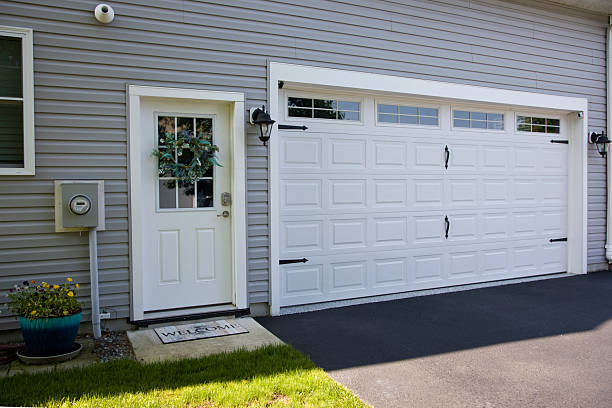 24/7 Emergency Garage Door Panel Replacement experts in Richmond Hill, GA